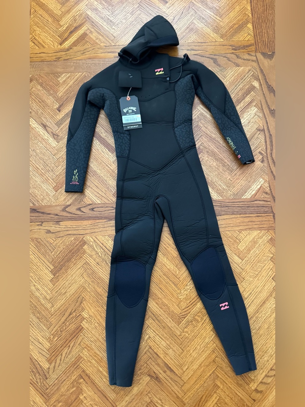 NWT Billabong Youth Synergy 5/4 Wetsuit
